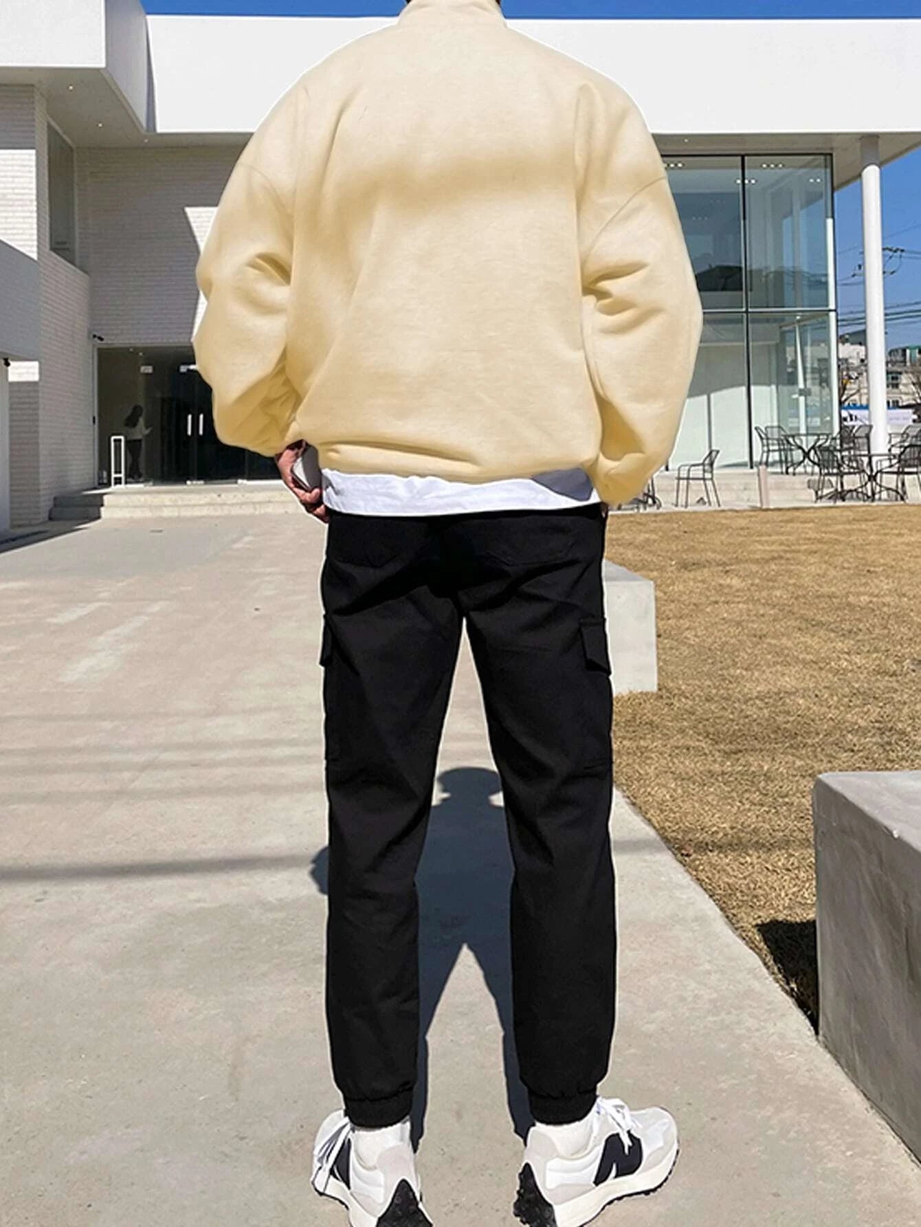 Manfinity Hypemode Men Letter Graphic Quarter Zipper Drop Shoulder Loose Sweatshirt without Tee, Light Grey Letter Long Sleeve Casual Mock Neck Sweatshirt, for Friends, Husband, Boyfriend Gifts, Back to School